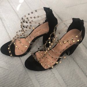 Liliana gold Studded clear straps block heels